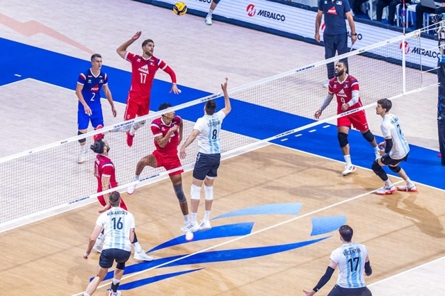 年男排世锦, 最终无缘C, 双落败 年男排世锦, 最终无缘C, 双落败